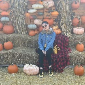 Meet your Posher, Karla